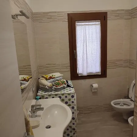Apartment Comodo Per Due Persone. *